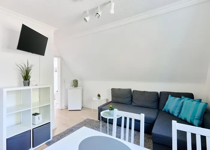 House Family Idyll Moba-travel *